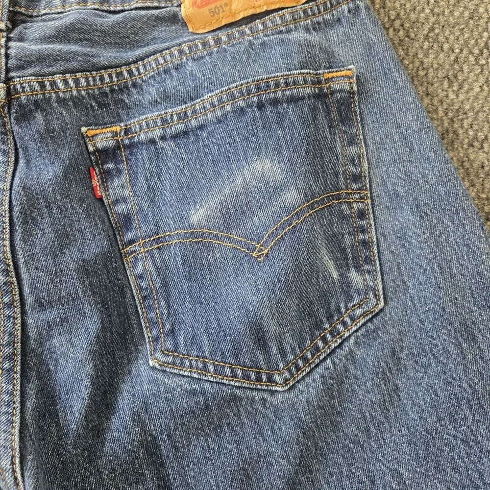 Levi's 501 Original Fit Jeans Mens 36x30 Blue Denim Button Fly Straight Leg